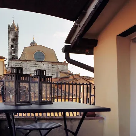 La Costarella - With Cozy Terrace Appartamento Siena